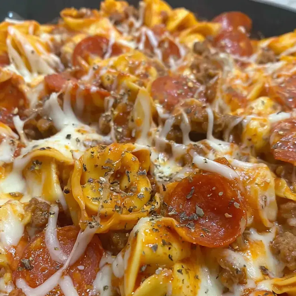Cheesy Pepperoni Pizza Tortellini Skillet