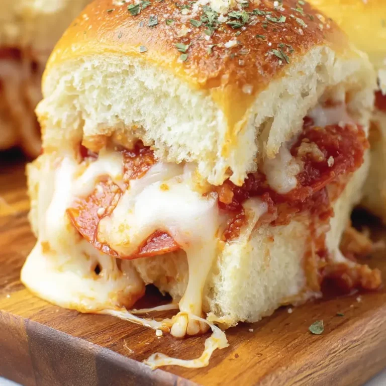 Cheesy Pizza Sliders - Easy & Delicious Recipe